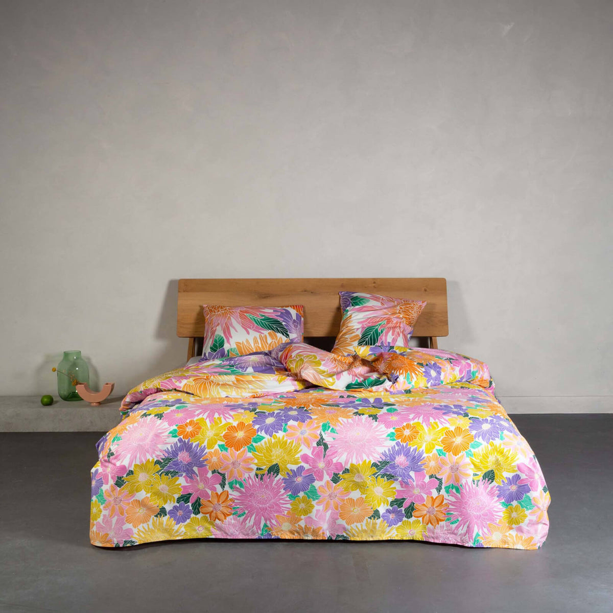 bettwaesche gebluemt floral bunt