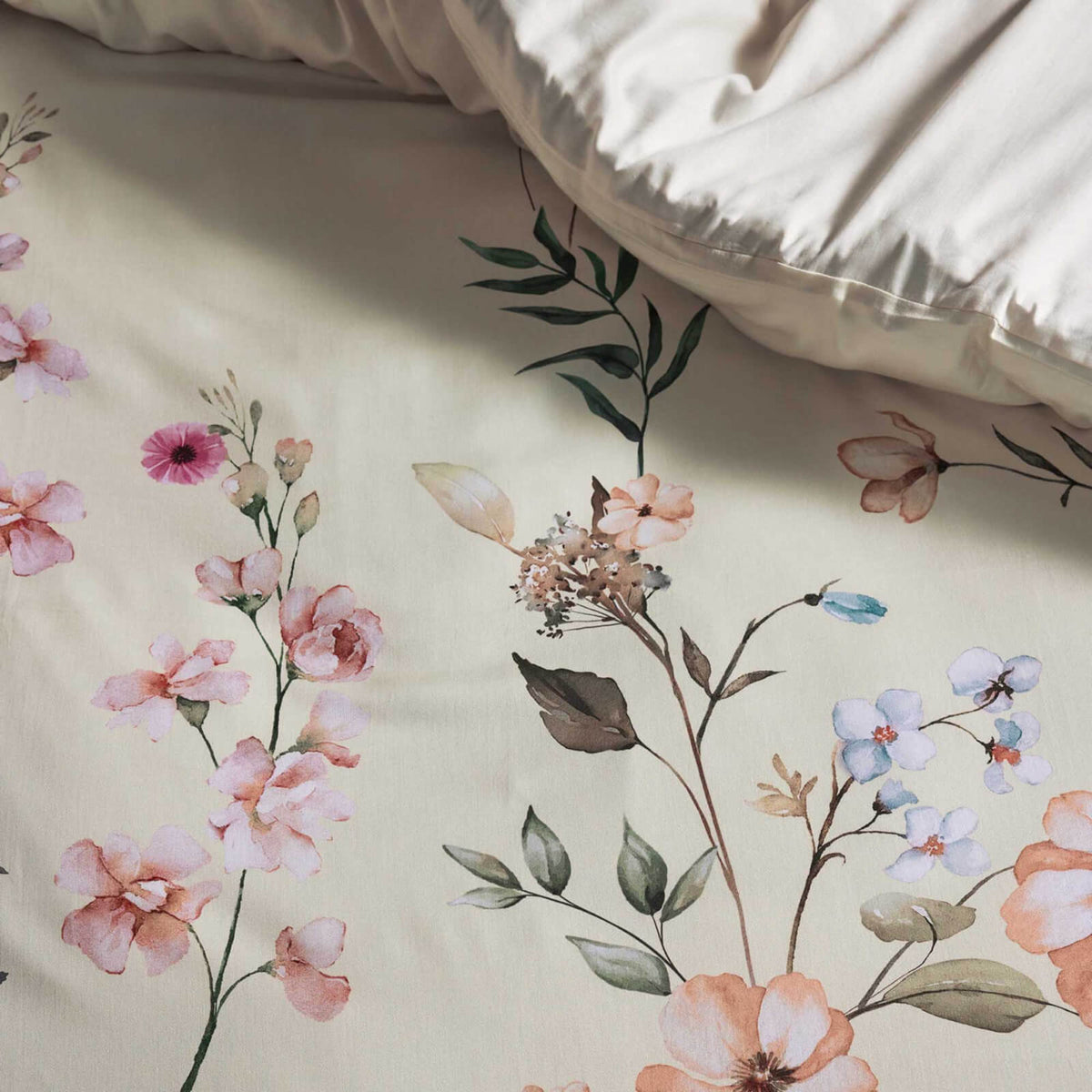 bettwaesche romee gebluemt floral wende