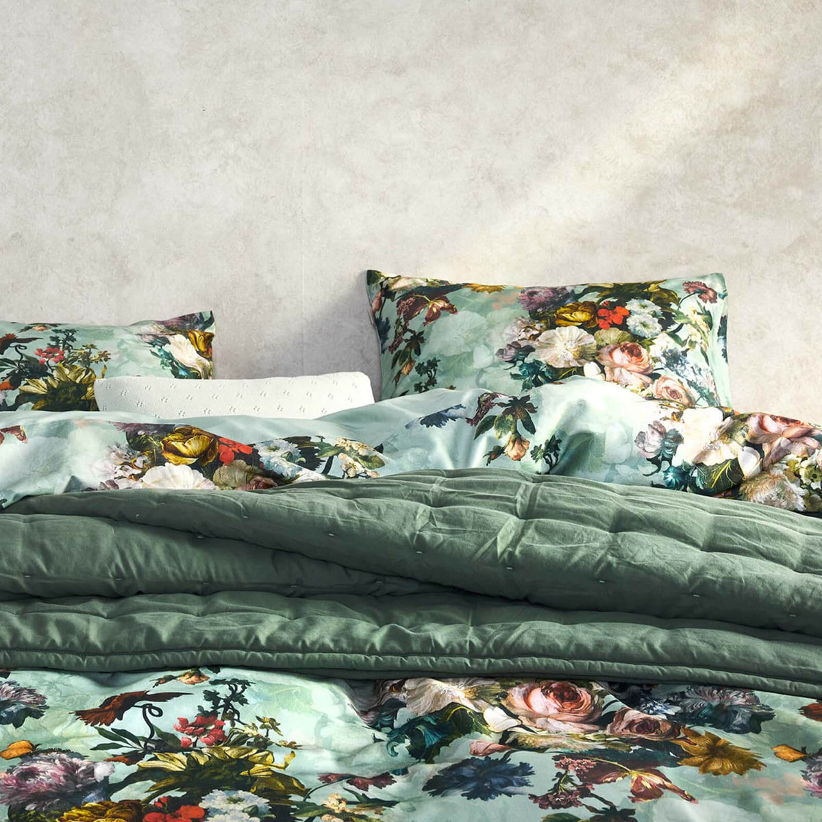 bettwaesche karli gebluemt floral wende rosen