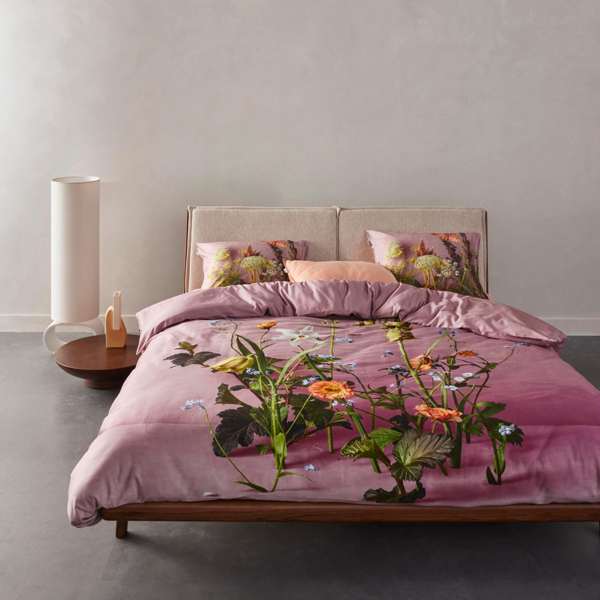 bettwaesche ficaria gebluemt floral rosenholz