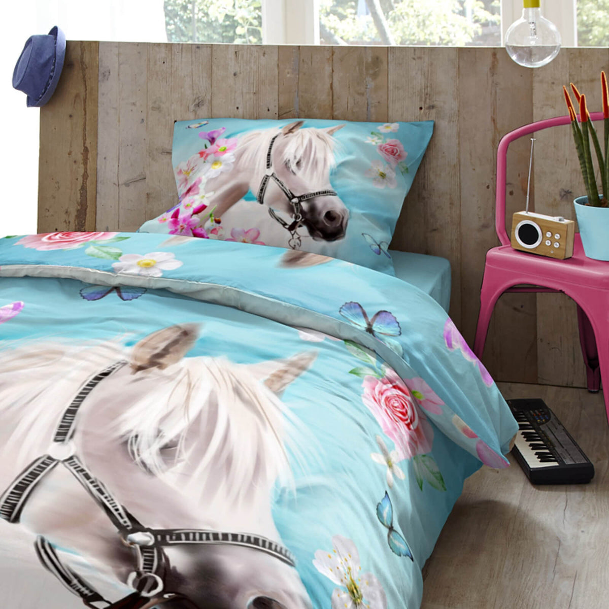 bettwaesche pferd blumen blueten