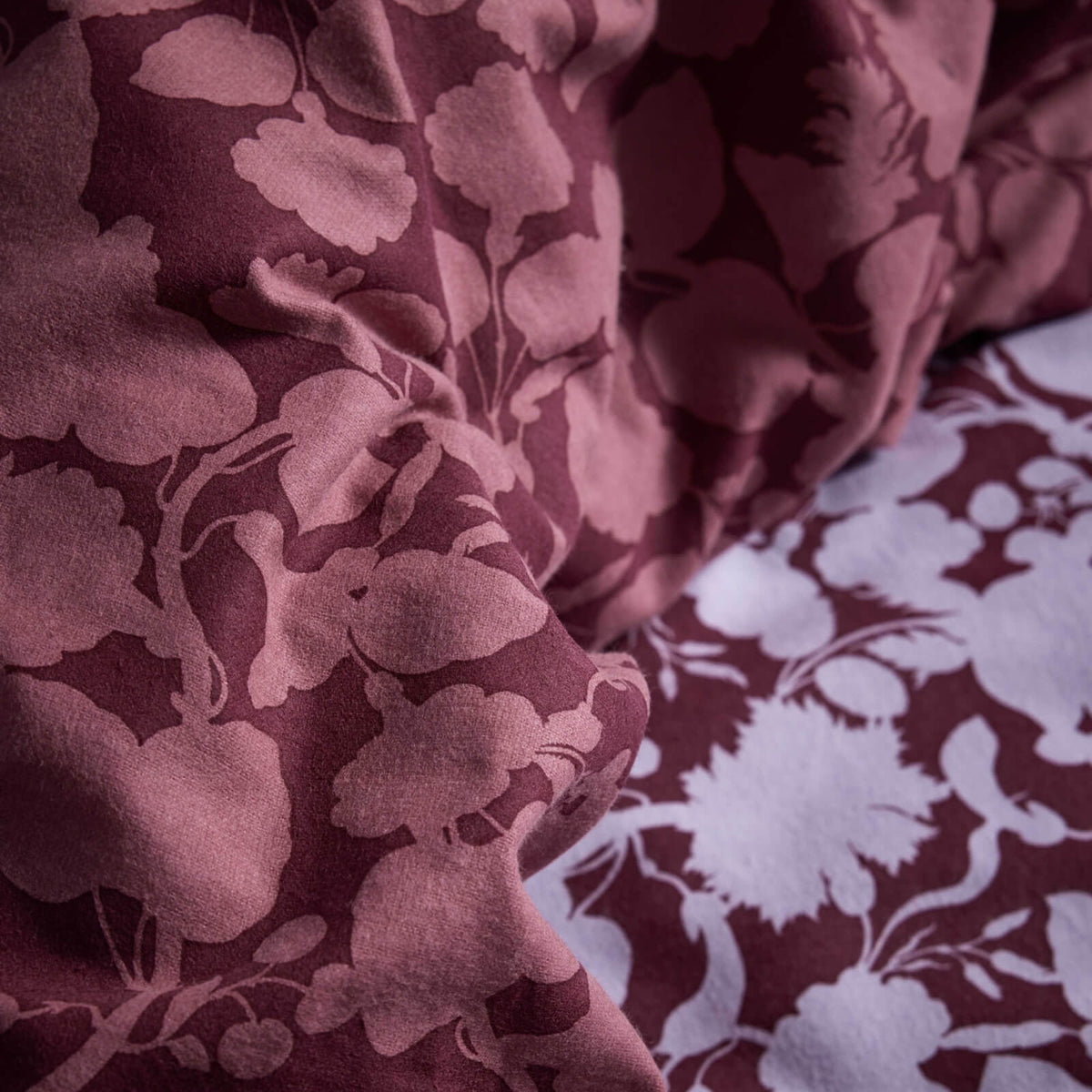 bettwaesche bettgarnitur voegel floral purple