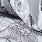 bettwaesche gemustert ornamente grau