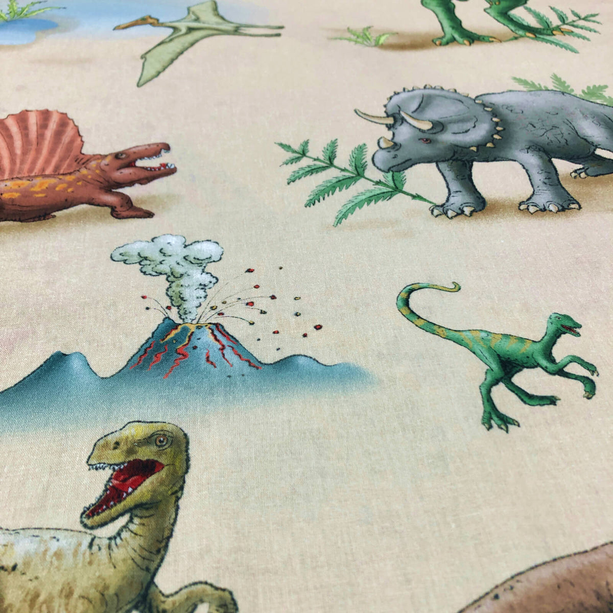bettwaesche bettgarnitur dino saurier vulkan espico