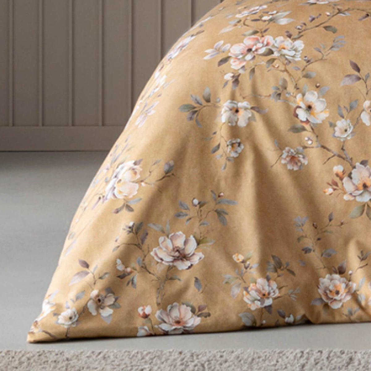 bettwaesche bettgarnitur floral blumen creme