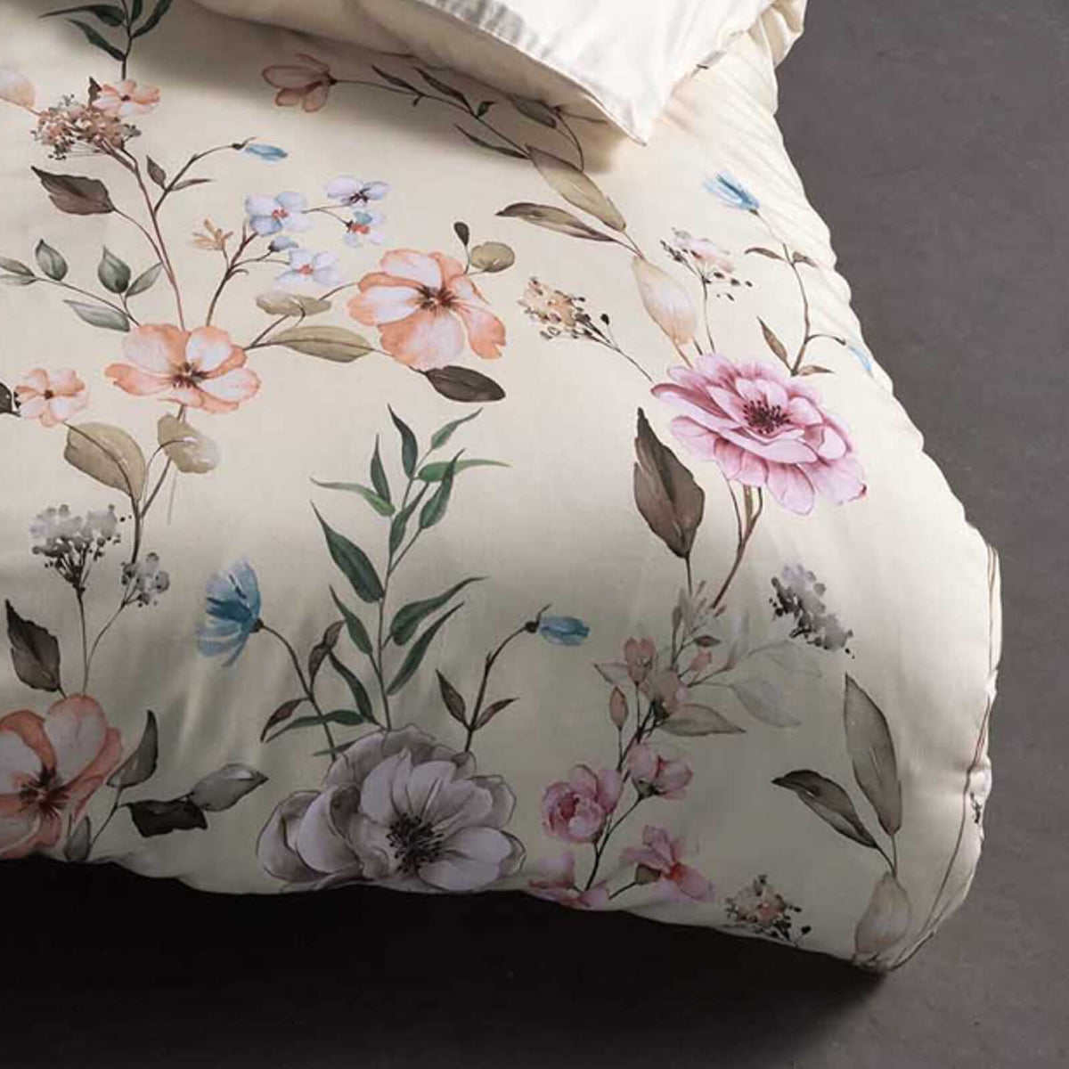 bettwaesche romee gebluemt floral wende