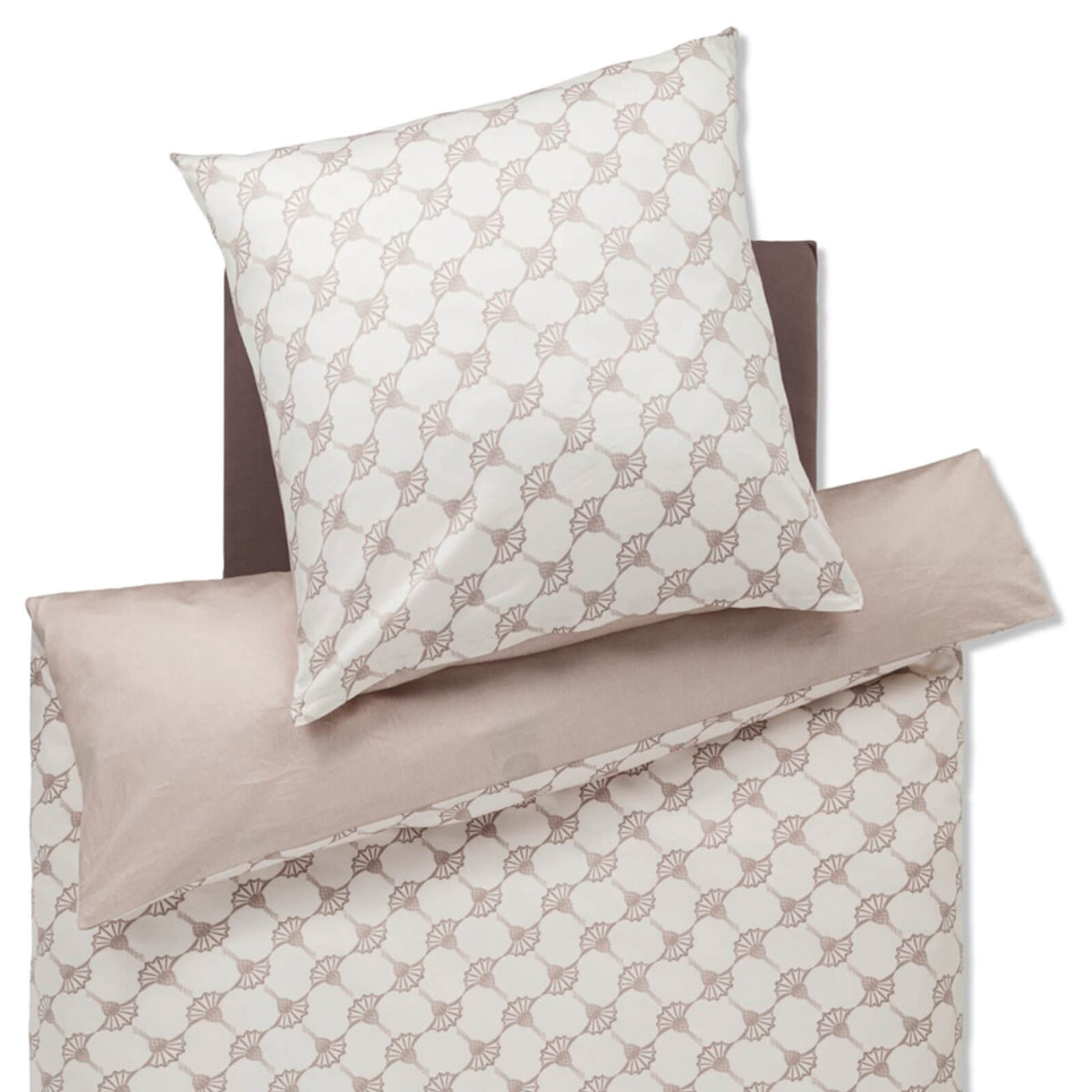 bettwaesche bettgarnitur geblumt beige einfarbig wende