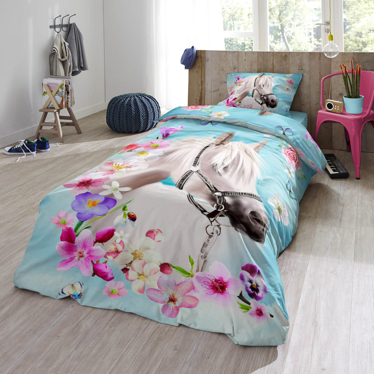 bettwaesche pferd blumen blueten